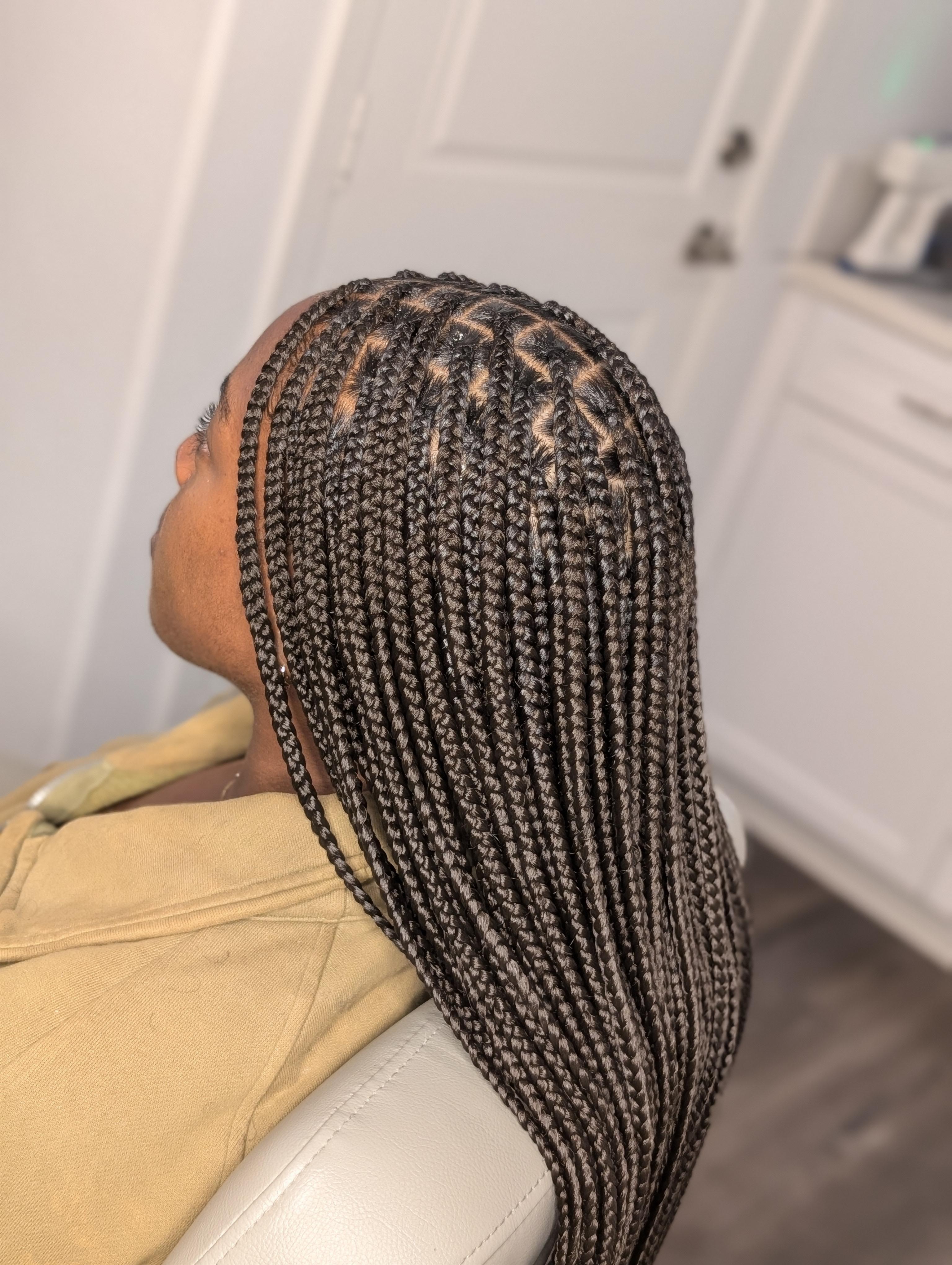 #6 - Knotless Braids